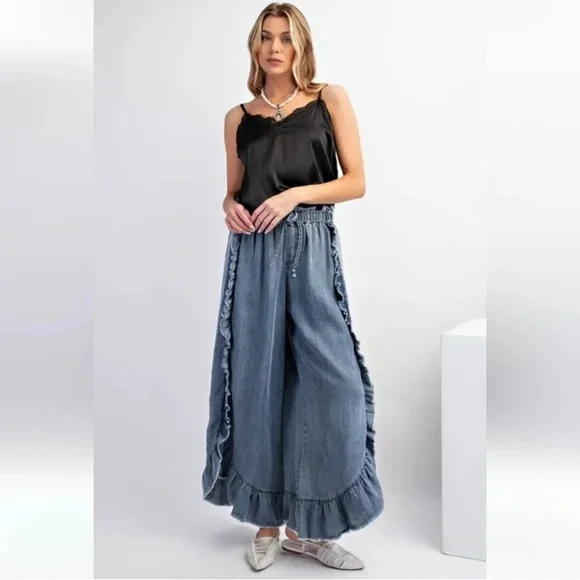 Easel Blue Washed Denim Ruffle Chambray Relaxed Fit Pants Size Medium - Picture 9 of 10